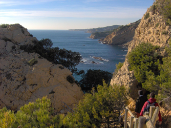 La Côte bleue, avant de basculer en direction de l'Elevine